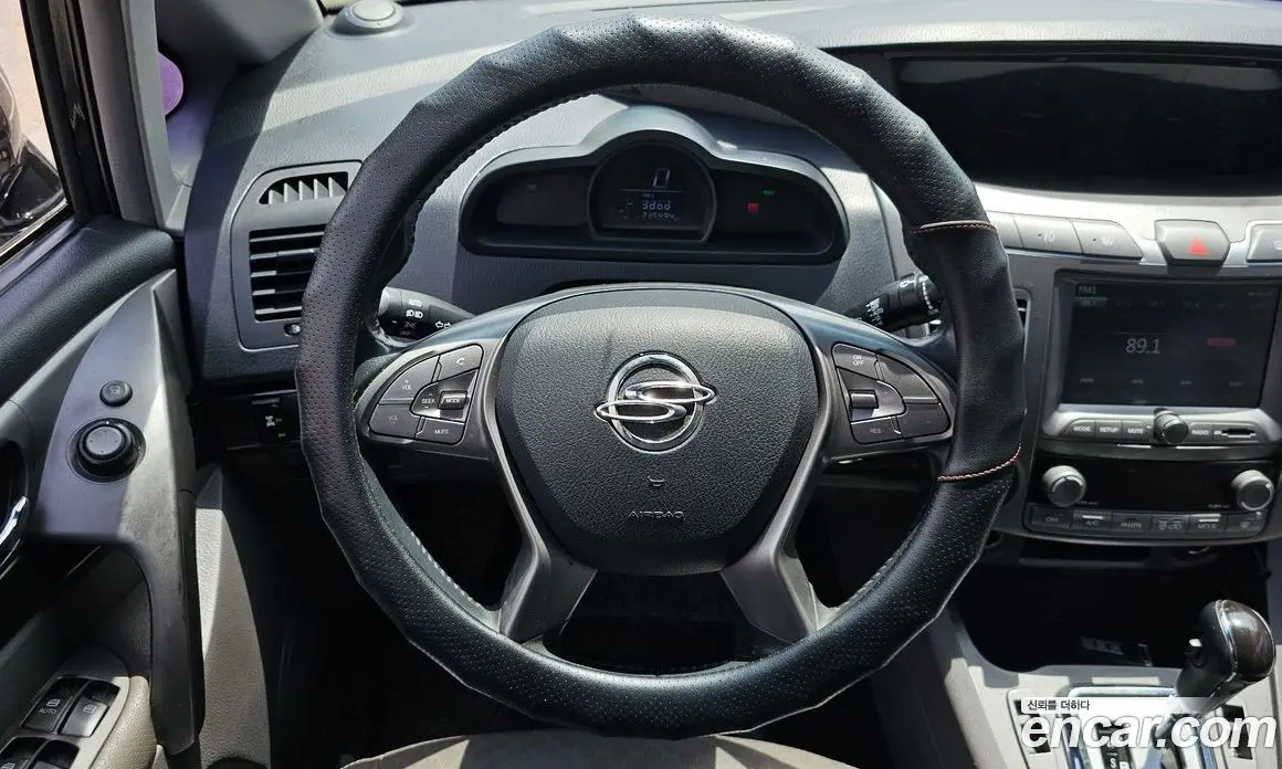 SsangYong Korando 2015 2.2 автомат (гидро), фото 13
