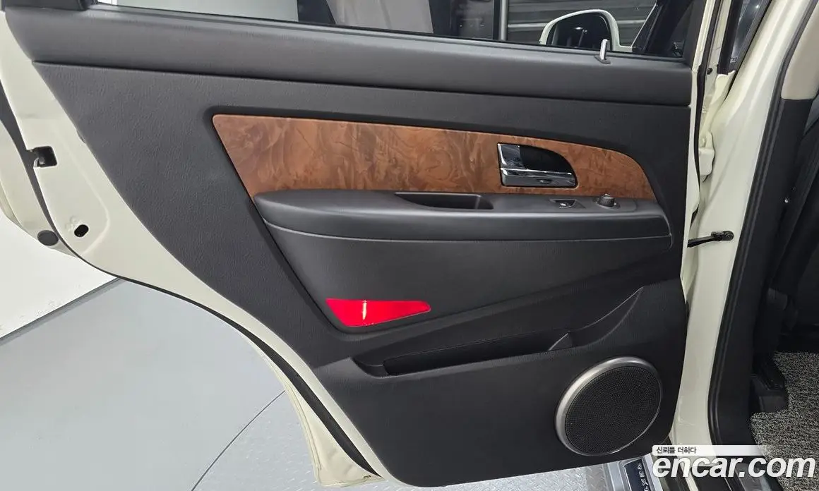 SsangYong Rexton 2015 2.2 автомат (гидро), фото 15