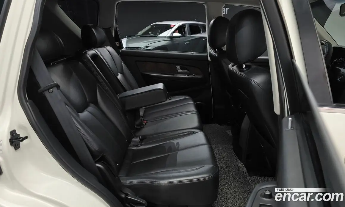 SsangYong Rexton 2015 2.2 автомат (гидро), фото 17