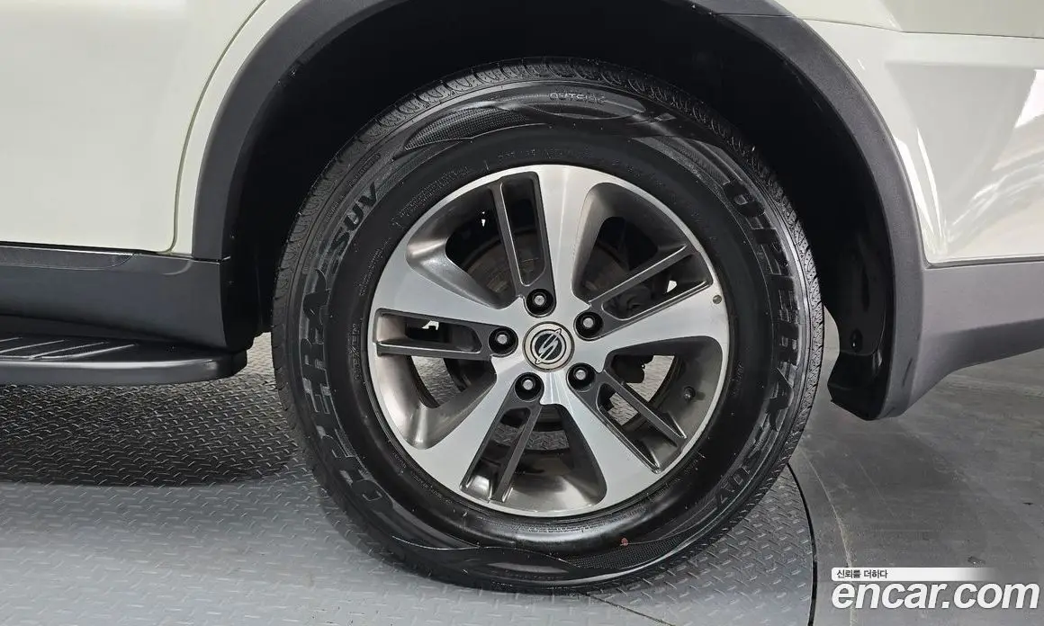 SsangYong Rexton 2015 2.2 автомат (гидро), фото 7