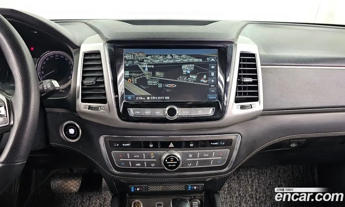 SsangYong Rexton 2018 2.2 автомат (гидро), фото 14