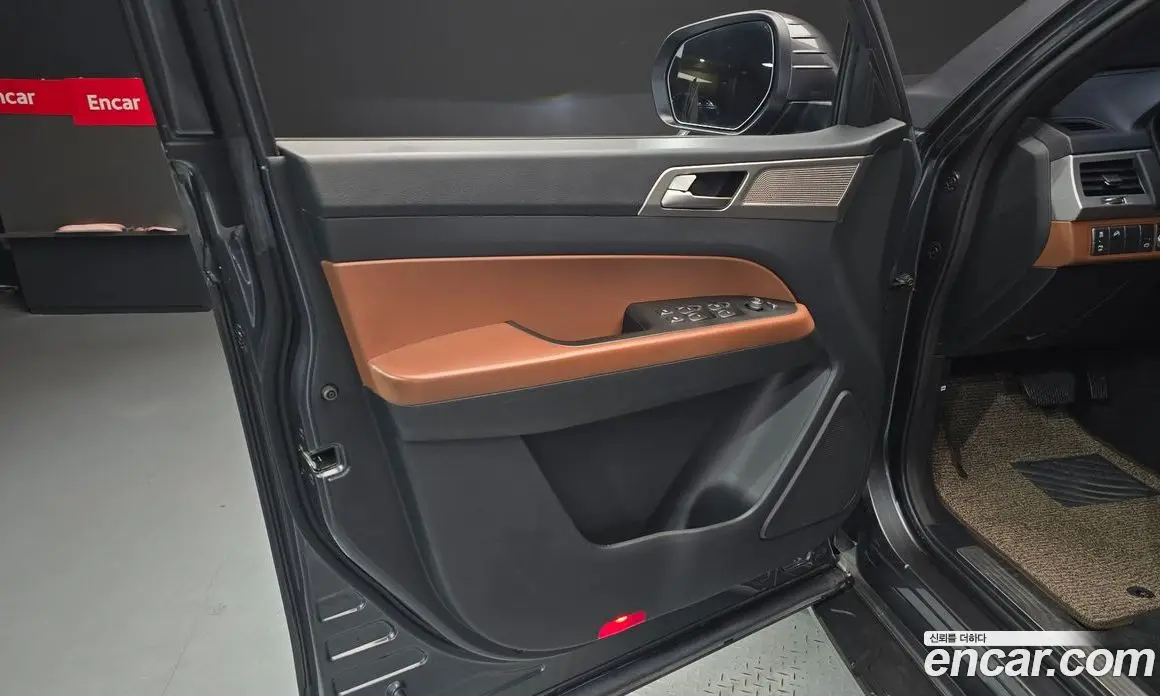 SsangYong Rexton 2018 2.2 автомат (гидро), фото 14