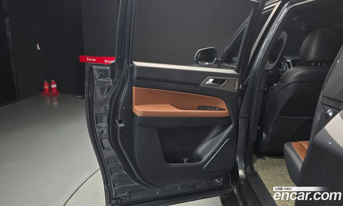 SsangYong Rexton 2018 2.2 автомат (гидро), фото 15