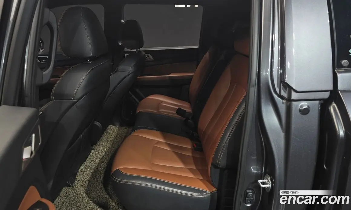 SsangYong Rexton 2018 2.2 автомат (гидро), фото 18