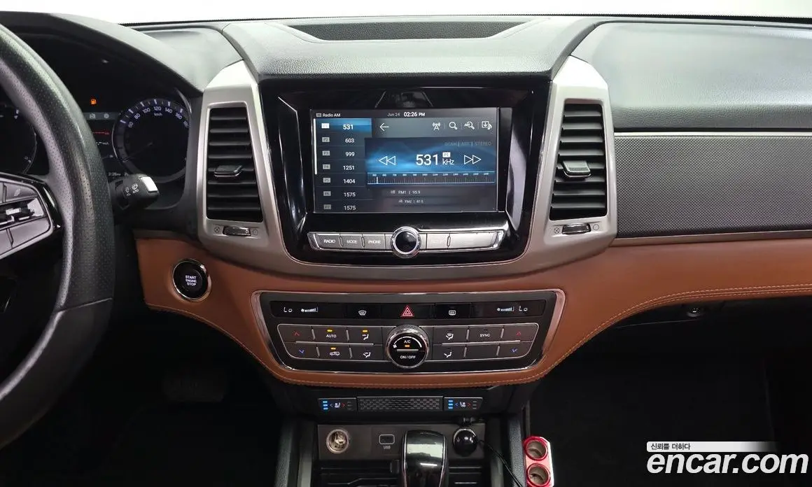 SsangYong Rexton 2018 2.2 автомат (гидро), фото 21