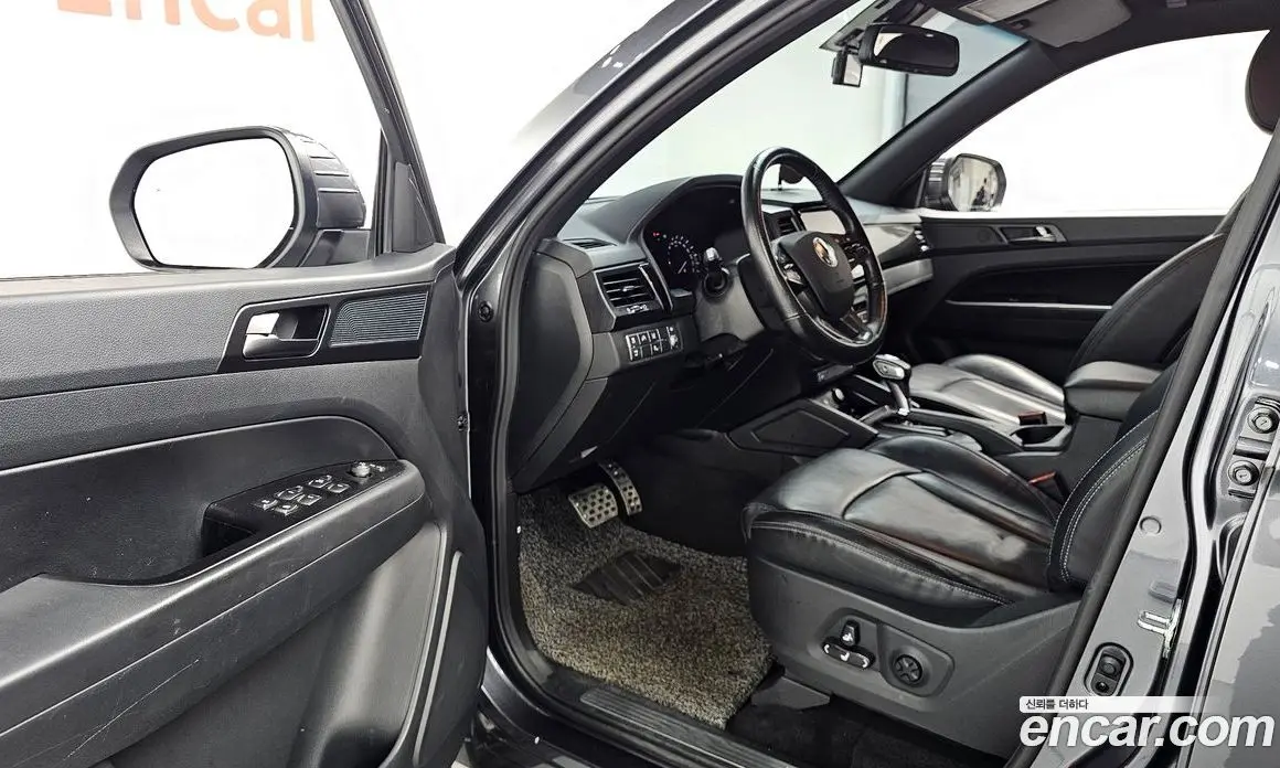SsangYong Rexton 2019 2.2 автомат (гидро), фото 13
