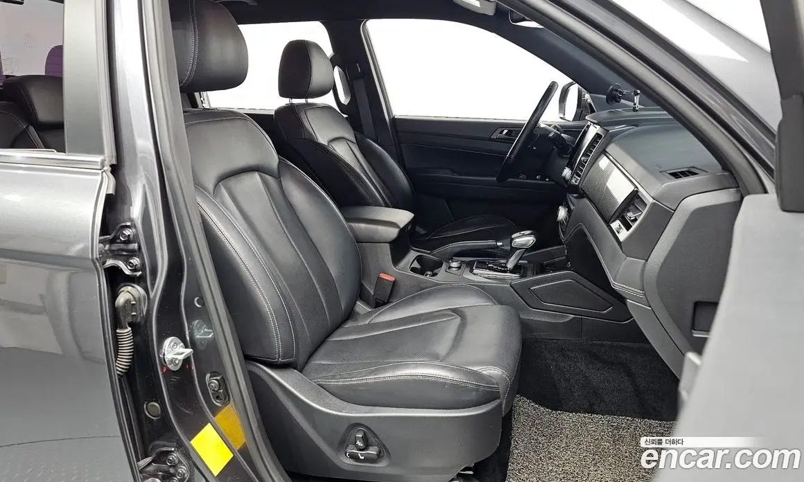 SsangYong Rexton 2019 2.2 автомат (гидро), фото 17