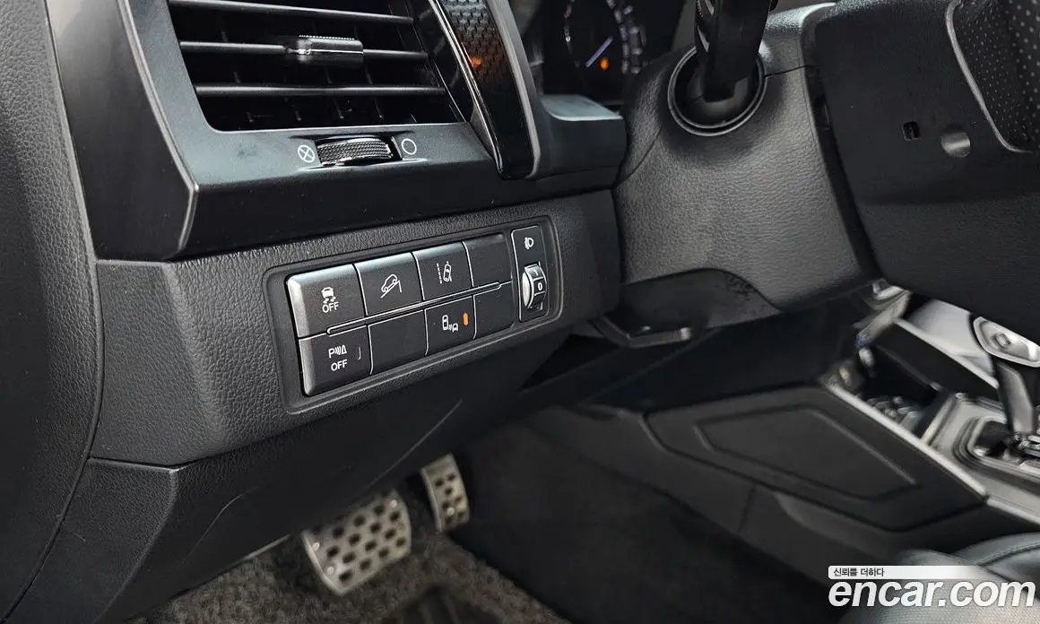SsangYong Rexton 2019 2.2 автомат (гидро), фото 28