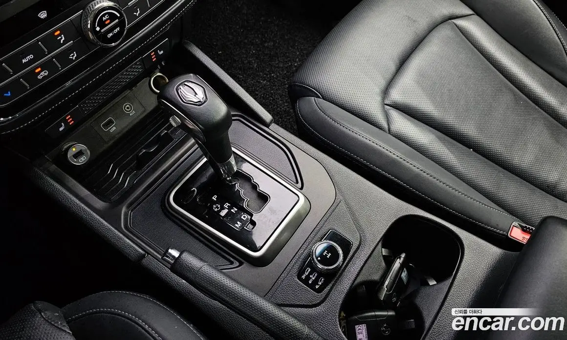 SsangYong Rexton 2019 2.2 автомат (гидро), фото 12