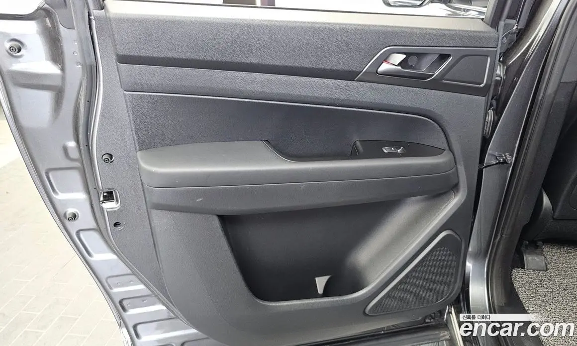 SsangYong Rexton 2021 2.2 автомат (гидро), фото 15