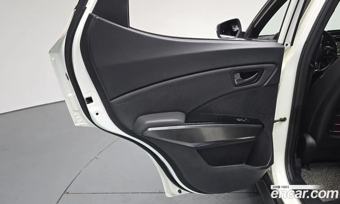 SsangYong TIBOLI 2020 1.5 автомат (гидро), фото 15