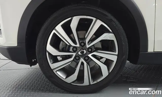 SsangYong TIBOLI 2020 1.5 автомат (гидро), миниатюра 5