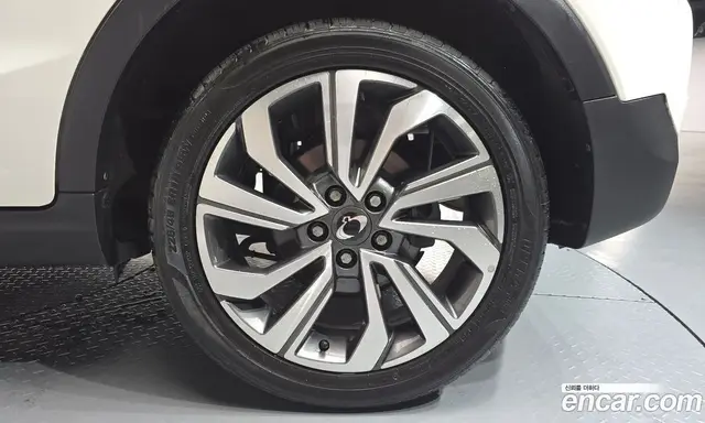 SsangYong TIBOLI 2020 1.5 автомат (гидро), миниатюра 7