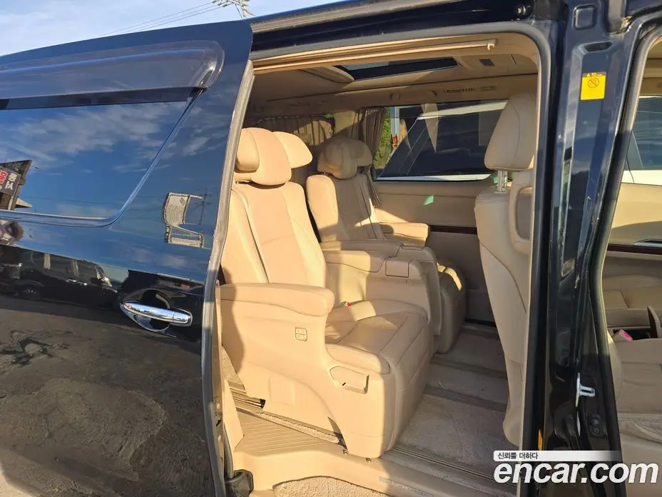 Toyota Alphard 2010 3.5 автомат (гидро), фото 15 Toyota Alphard 2010 3.5 автомат (гидро), фото 15