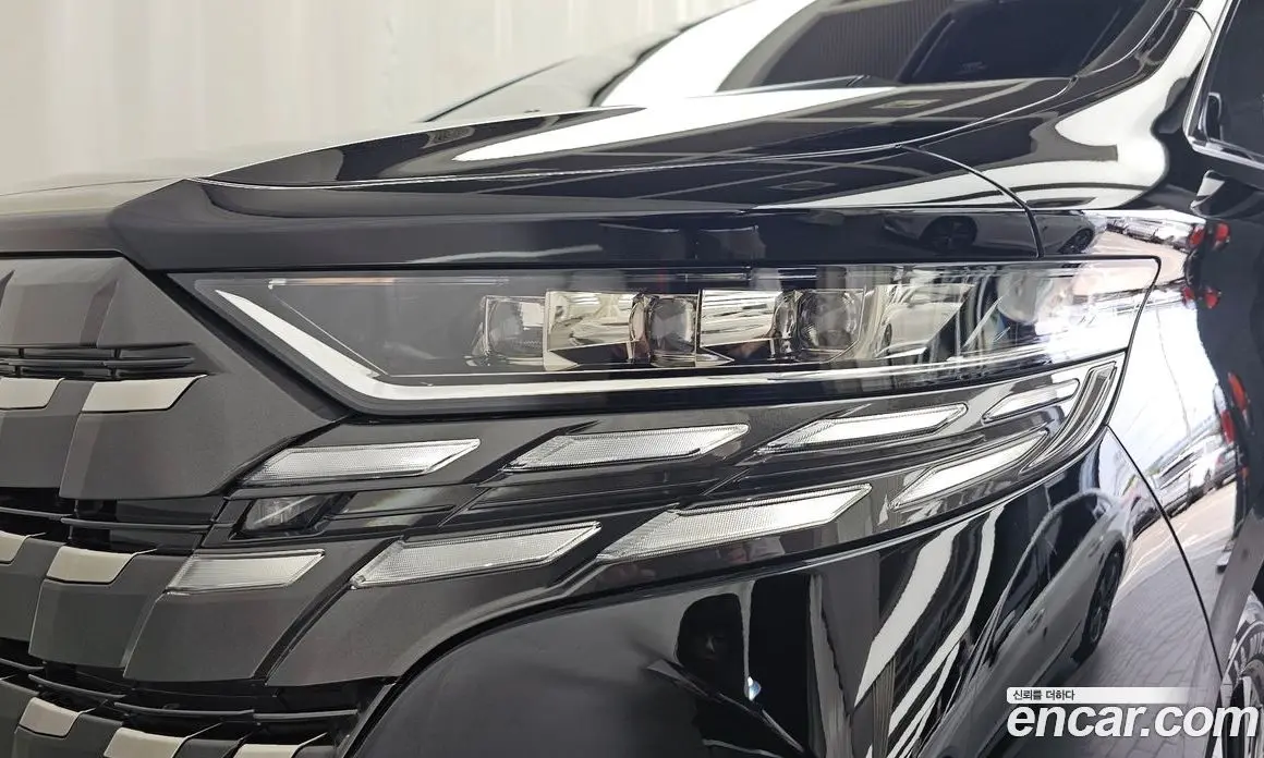 Toyota Alphard 2024 2.5 автомат (гидро), фото 7 Toyota Alphard 2024 2.5 автомат (гидро), фото 7
