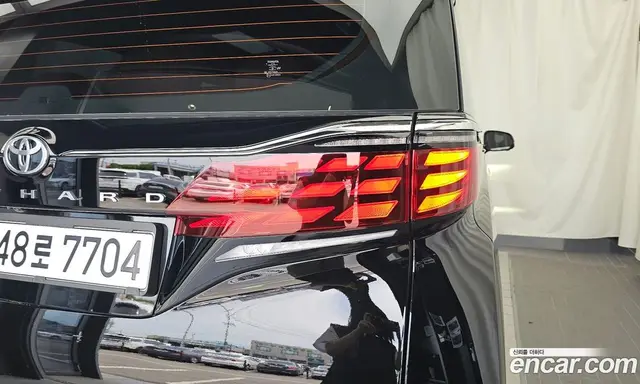 Toyota Alphard 2024 2.5 автомат (гидро), миниатюра 8 Toyota Alphard 2024 2.5 автомат (гидро), миниатюра 8