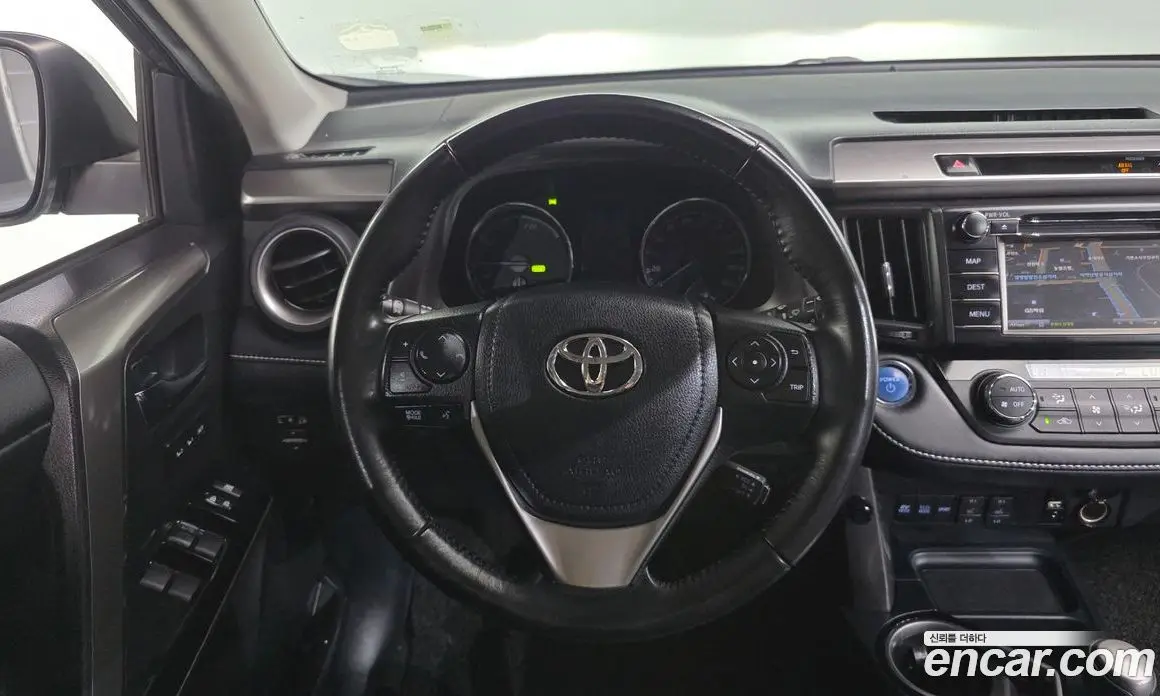 Toyota RAV4 2018 2.5 автомат (гидро), фото 13 Toyota RAV4 2018 2.5 автомат (гидро), фото 13
