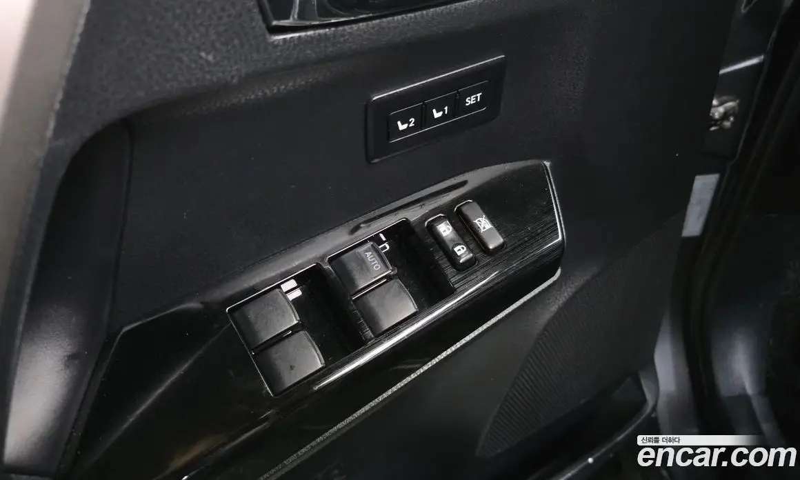 Toyota RAV4 2018 2.5 автомат (гидро), фото 17 Toyota RAV4 2018 2.5 автомат (гидро), фото 17