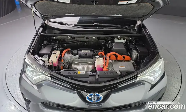 Toyota RAV4 2018 2.5 автомат (гидро), миниатюра 6 Toyota RAV4 2018 2.5 автомат (гидро), миниатюра 6