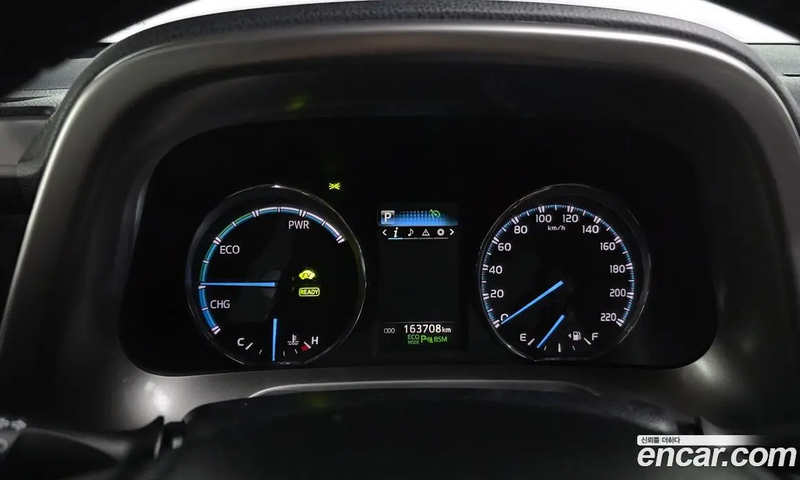 Toyota RAV4 2018 2.5 автомат (гидро), фото 8 Toyota RAV4 2018 2.5 автомат (гидро), фото 8