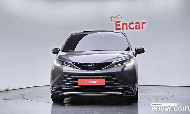 Toyota Sienna 2021 2.5 автомат (гидро), миниатюра 3 Toyota Sienna 2021 2.5 автомат (гидро), миниатюра 3