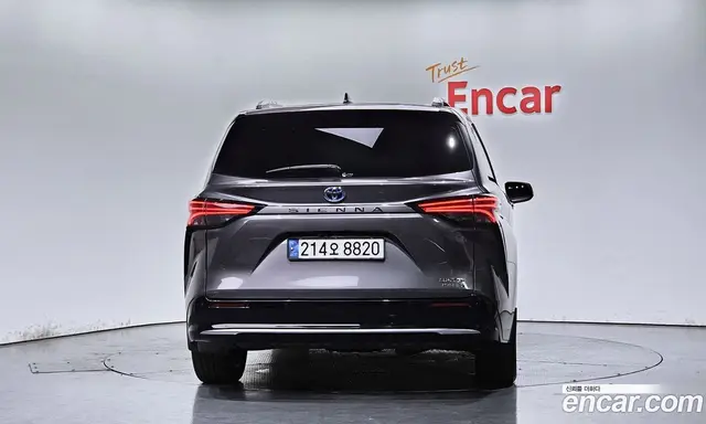 Toyota Sienna 2021 2.5 автомат (гидро), миниатюра 4 Toyota Sienna 2021 2.5 автомат (гидро), миниатюра 4