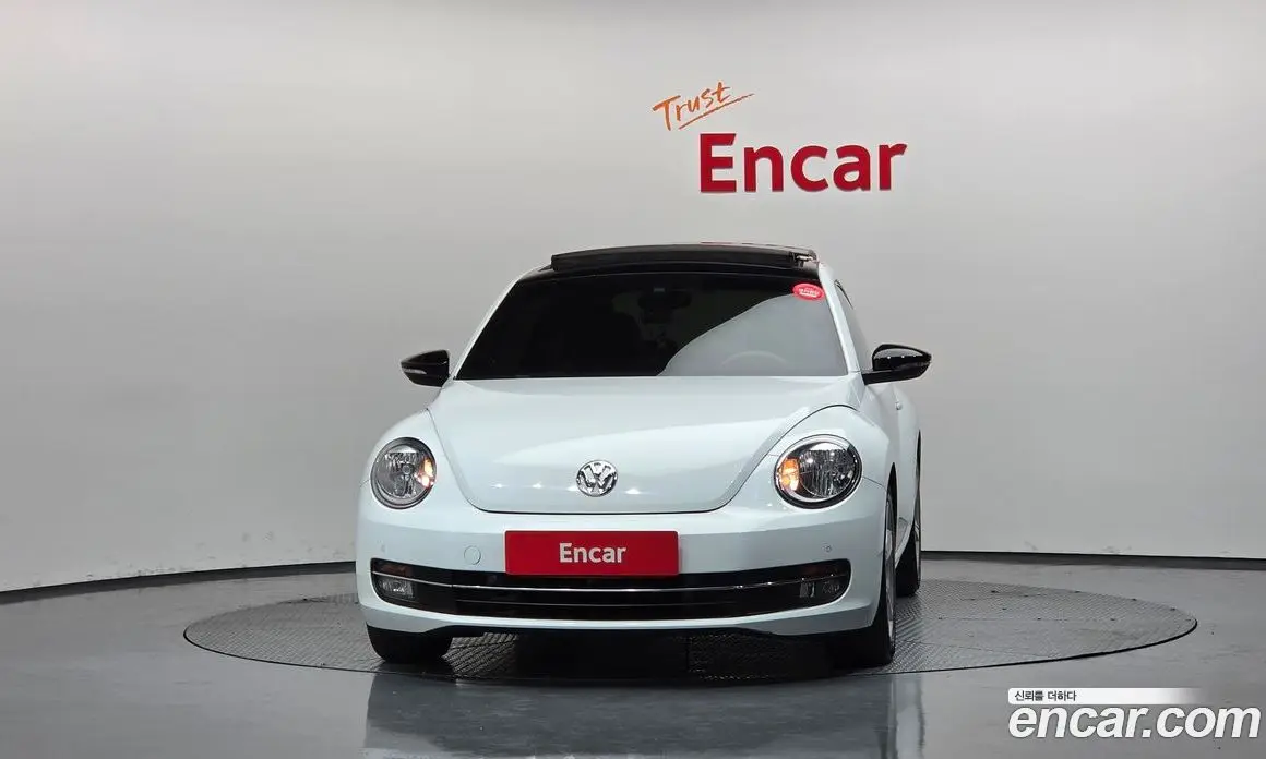 Volkswagen Beatle 2015 2.0 автомат (гидро), фото 3