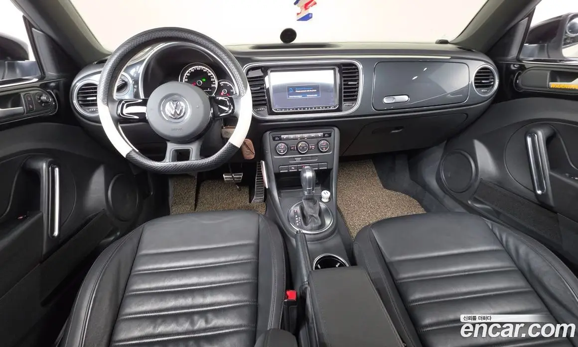Volkswagen Beatle 2015 2.0 автомат (гидро), фото 7