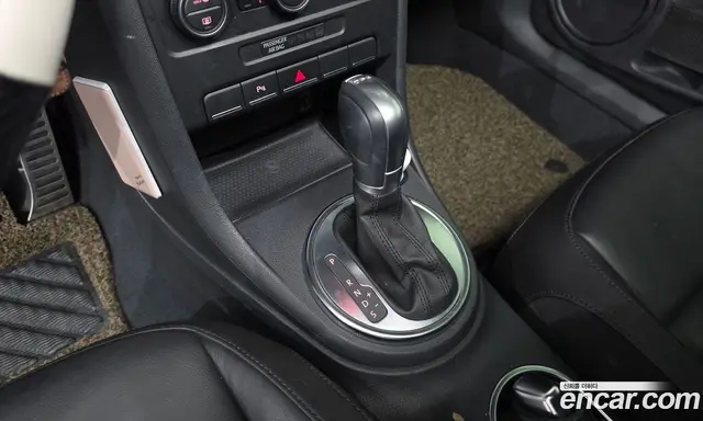 Volkswagen Beatle 2015 2.0 автомат (гидро), миниатюра 9