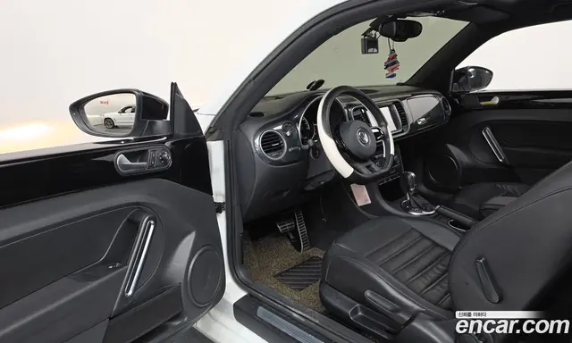 Volkswagen Beatle 2015 2.0 автомат (гидро), миниатюра 10