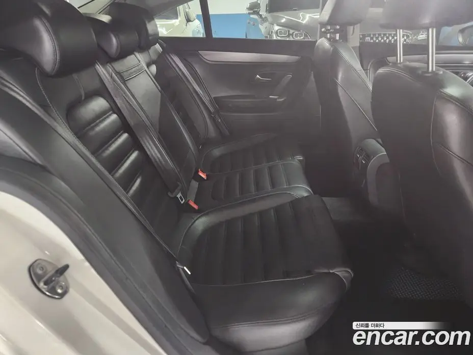 Volkswagen CC 2011 2.0 автомат (гидро), фото 15 Volkswagen CC 2011 2.0 автомат (гидро), фото 15
