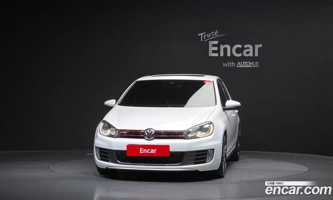 Volkswagen Golf 2013 2.0 автомат (гидро), фото 3