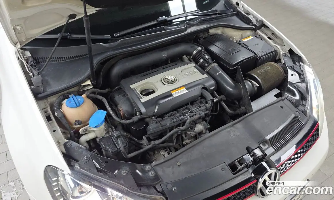 Volkswagen Golf 2013 2.0 автомат (гидро), фото 6