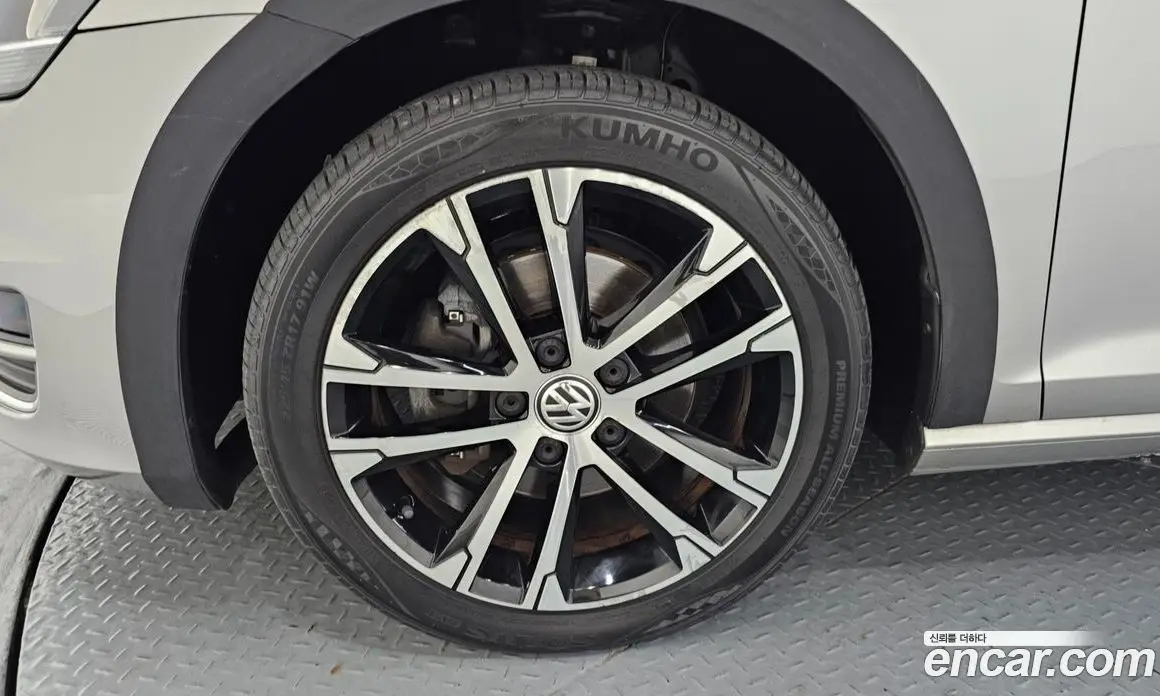 Volkswagen Golf 2015 2.0 автомат (гидро), фото 5