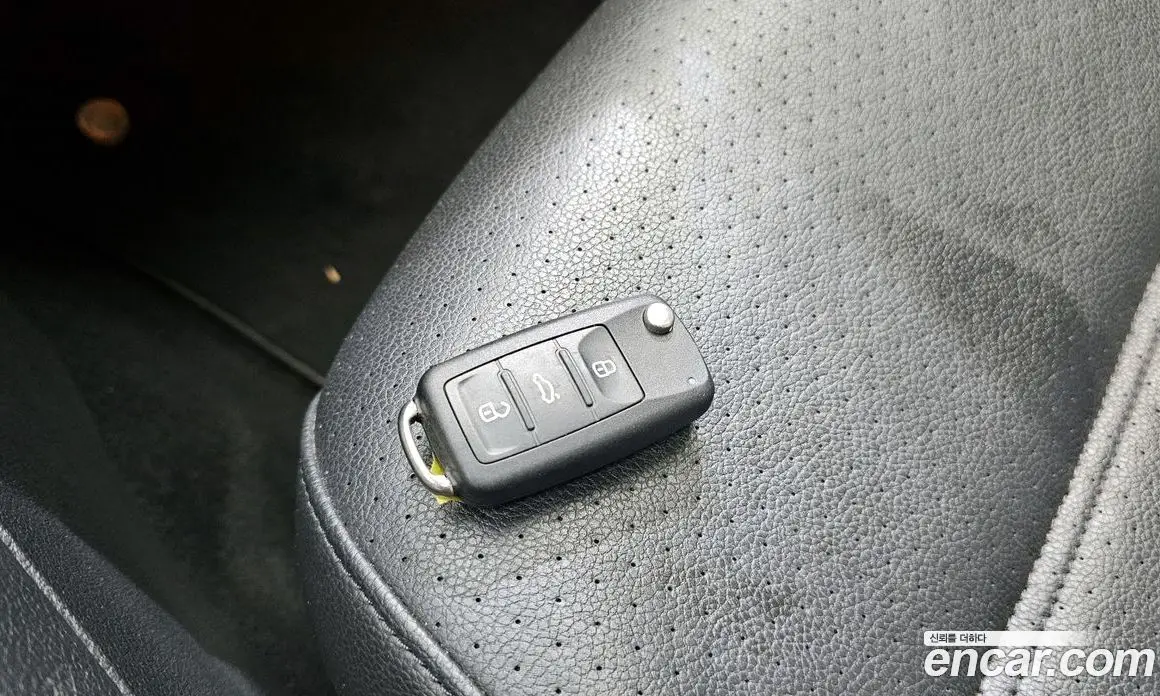 Volkswagen Jetta 2015 2.0 автомат (гидро), фото 18 Volkswagen Jetta 2015 2.0 автомат (гидро), фото 18