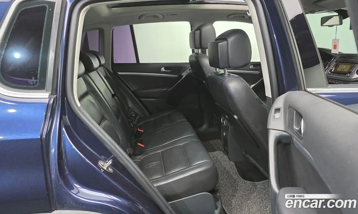 Volkswagen Tiguan 2015 2.0 автомат (гидро), фото 11