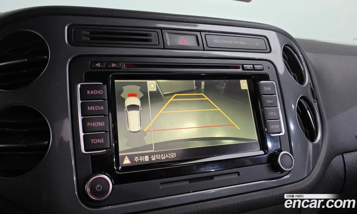 Volkswagen Tiguan 2015 2.0 автомат (гидро), фото 14