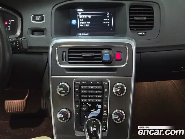 Volvo S60 2015 2.0 автомат (гидро), миниатюра 11