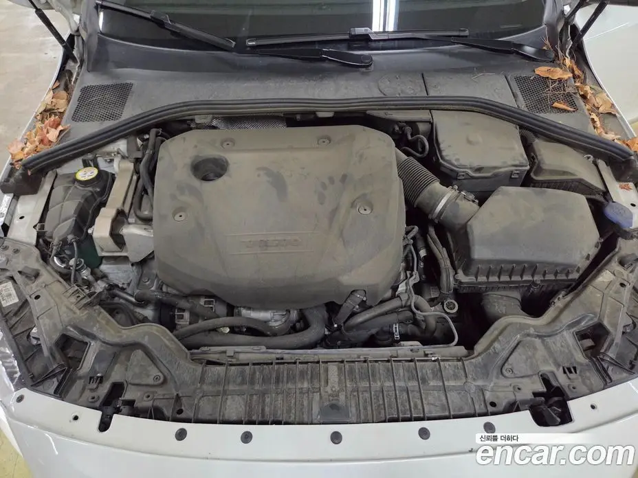 Volvo S60 2015 2.0 автомат (гидро), фото 18