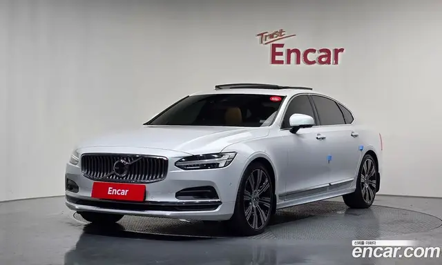 Volvo S90, 2023, 38 637 км