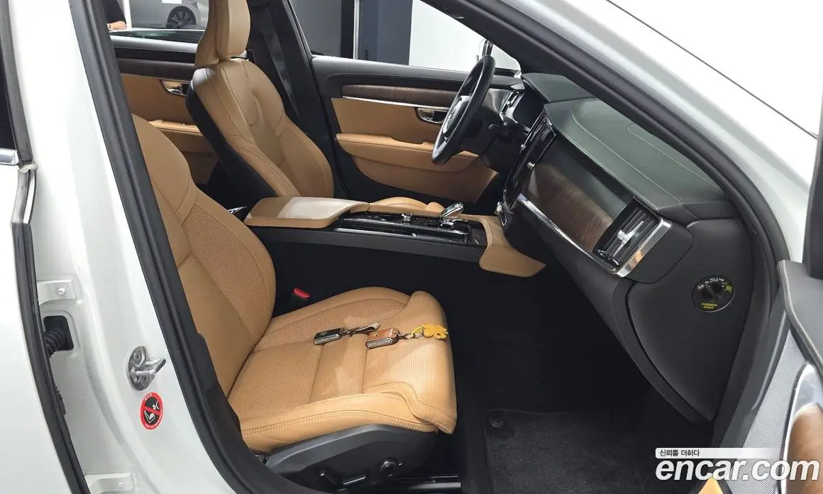 Volvo S90 2023 2.0 автомат (гидро), фото 16
