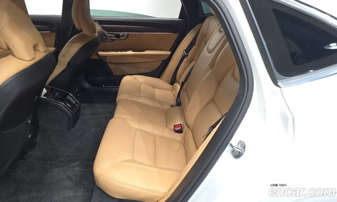 Volvo S90 2023 2.0 автомат (гидро), фото 17