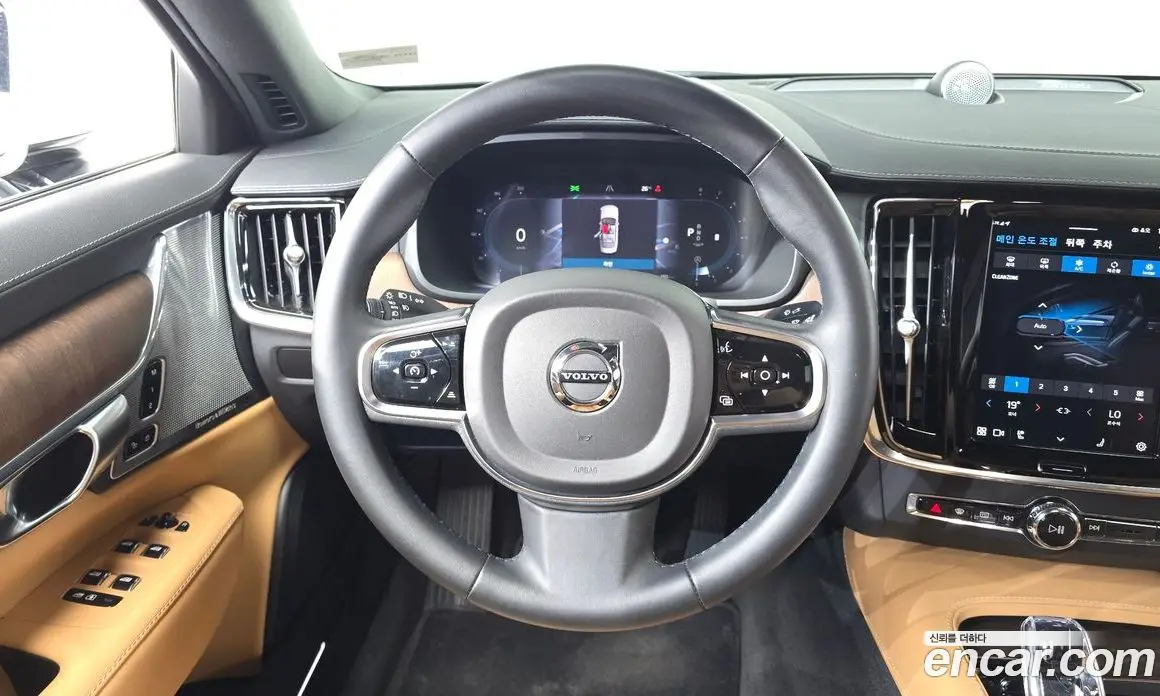 Volvo S90 2023 2.0 автомат (гидро), фото 19