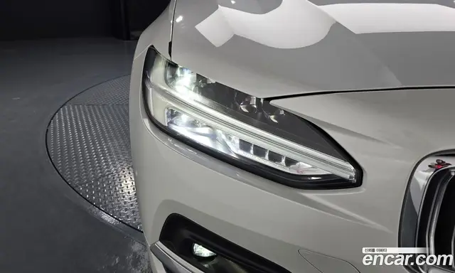 Volvo S90 2023 2.0 автомат (гидро), миниатюра 8