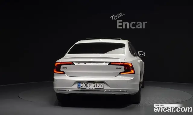 Volvo S90 2024 2.0 автомат (гидро), миниатюра 4
