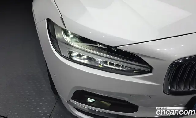 Volvo S90 2024 2.0 автомат (гидро), миниатюра 8