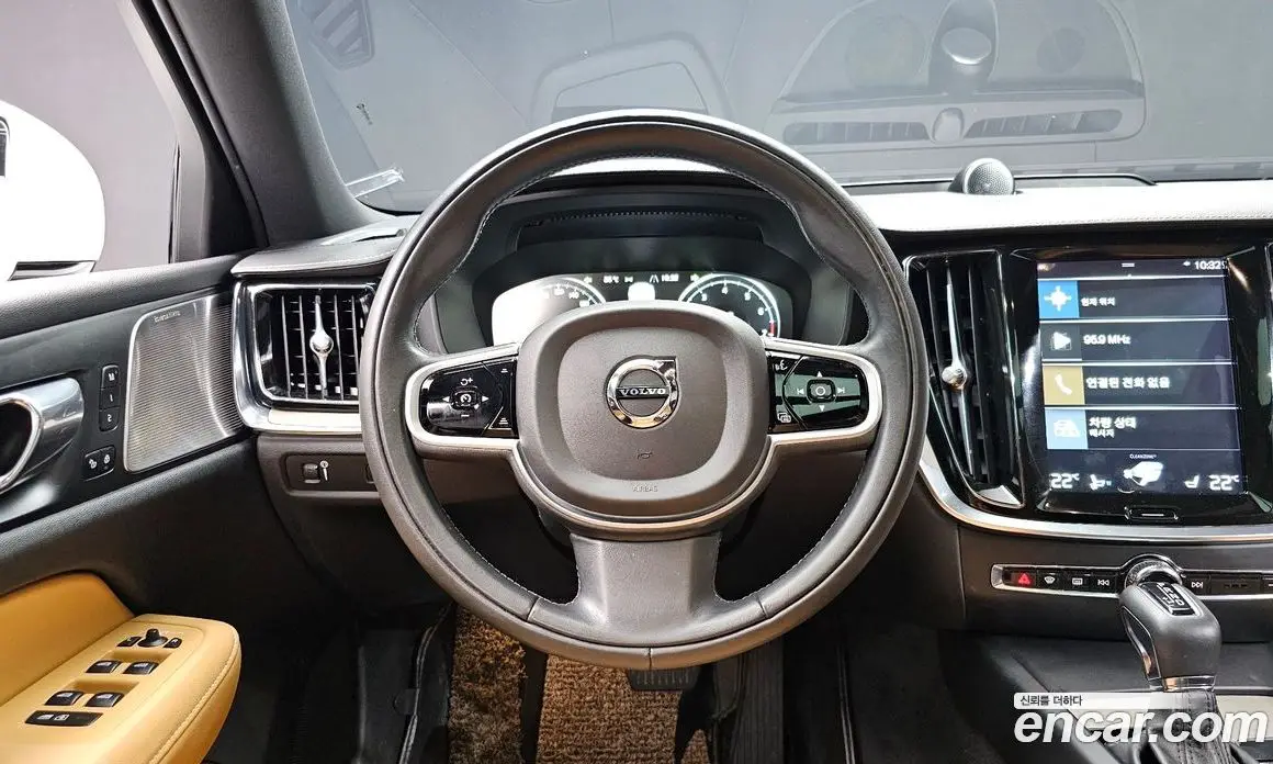 Volvo V60 2020 2.0 автомат (гидро), фото 18
