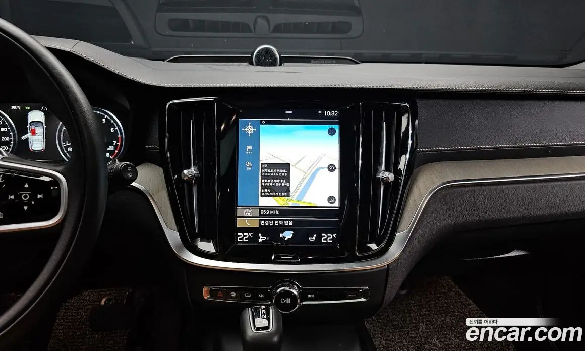 Volvo V60 2020 2.0 автомат (гидро), фото 19