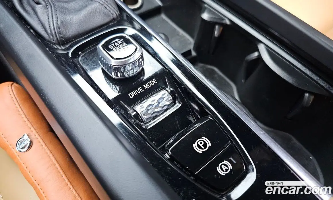 Volvo V60 2020 2.0 автомат (гидро), фото 31