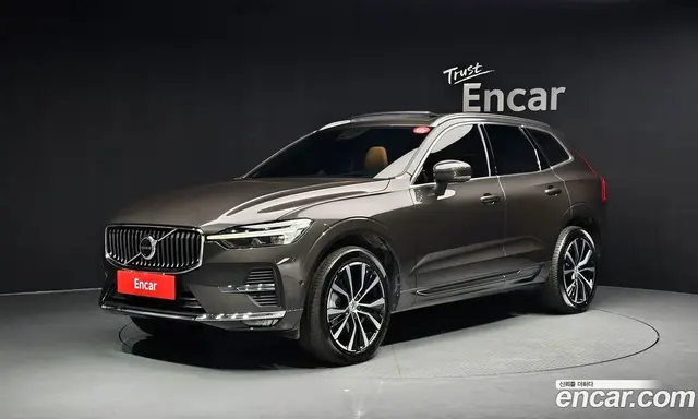 Volvo XC60, 2023, 32 200 км